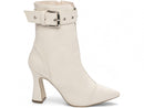 Bota cano médio - Salto taça - Salto alto 9 cm - detalhe em fivela/Feminino