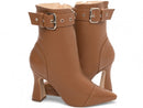 Bota cano médio - Salto taça - Salto alto 9 cm - detalhe em fivela/Feminino